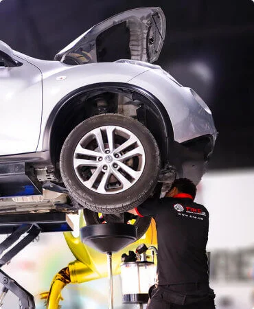 Oil Change Shop for cars in UAE