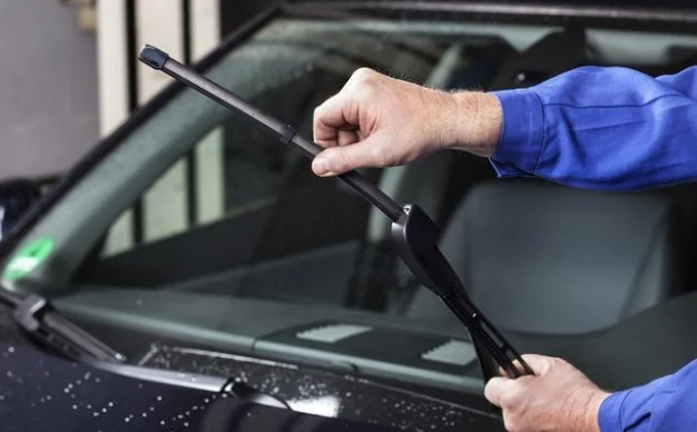 Affordable Wiper Blade Replacement UAE – Quick and Reliable